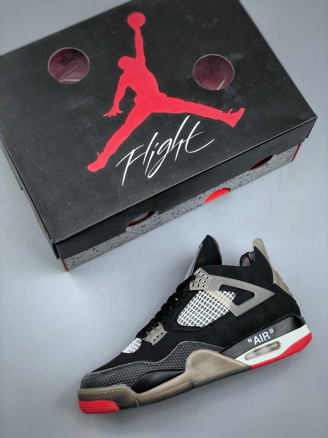 Air Jordan 4 x Off-White "Bred"